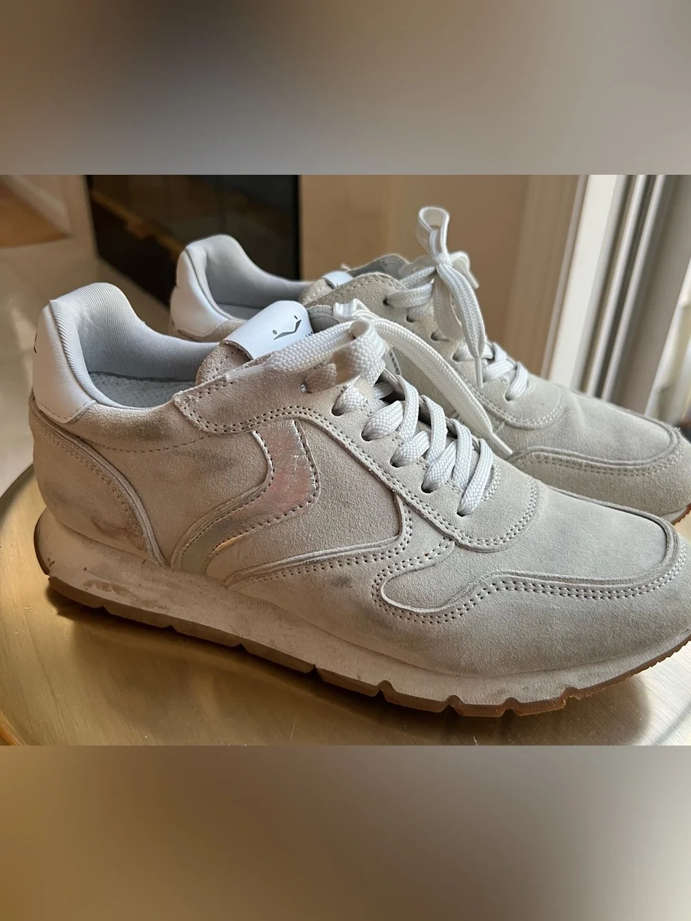 Voile Blanche Suede Sneakers in Light Beige with Metallic Accent